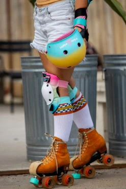 Triple Eight Saver Series Rollerskating Pad Set - Shaved Ice 5 Triple Eight Saver Series Rollerskating Pad Set - Shaved Ice -Triple Eight Shop Knee Action 1024x1024 86689.1630361278